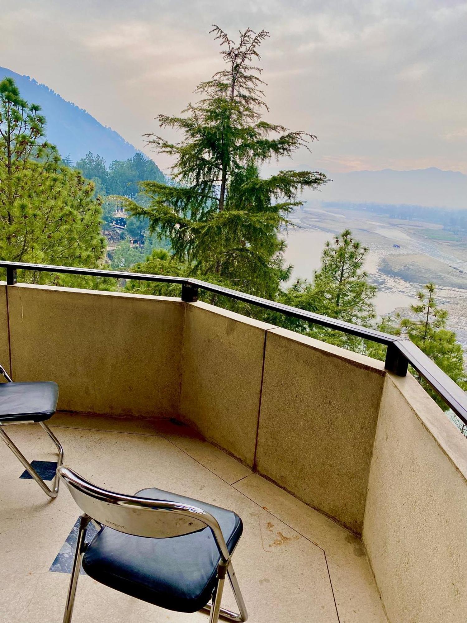 Rock City Resort Mingora Luaran gambar