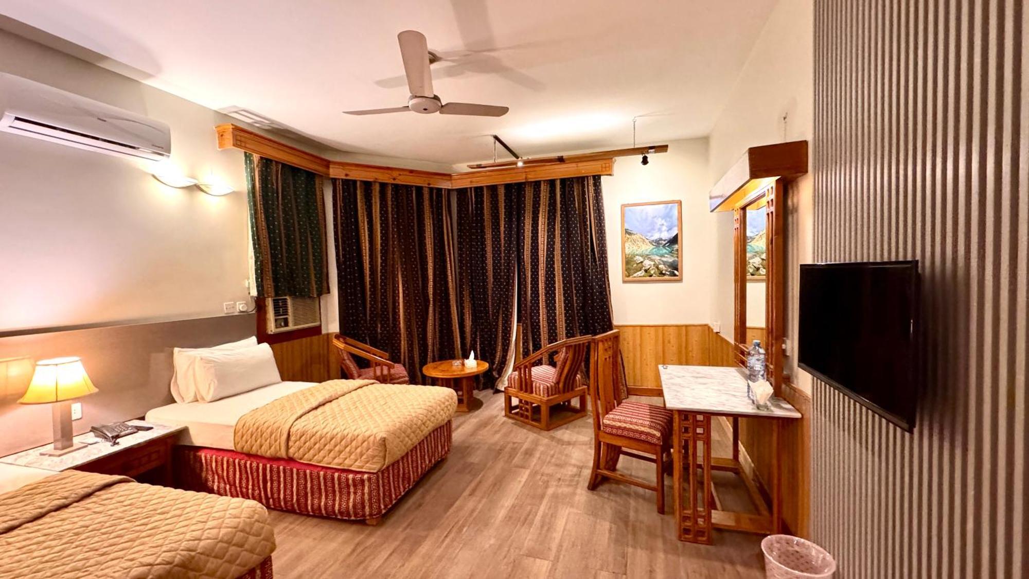 Rock City Resort Mingora Luaran gambar
