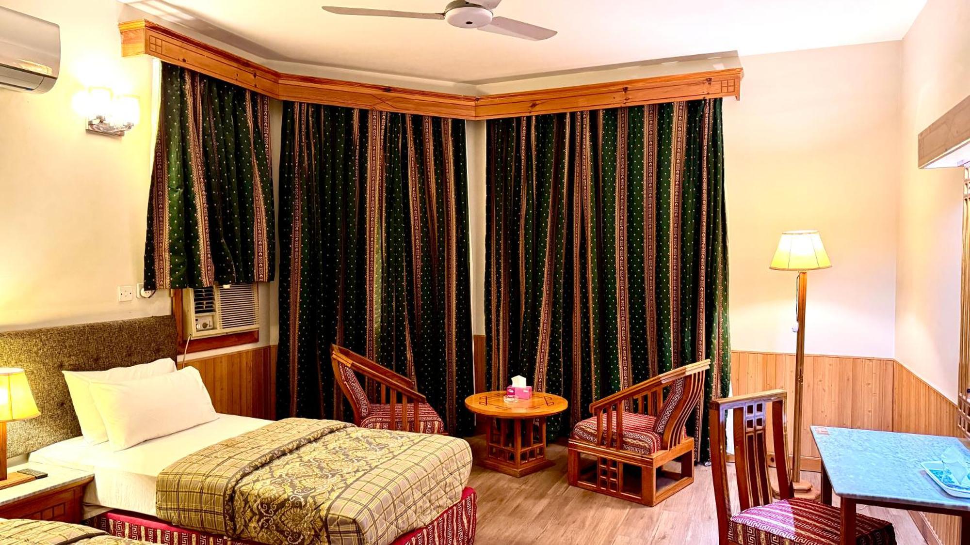 Rock City Resort Mingora Luaran gambar